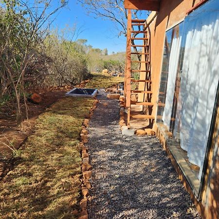 Hartbeest Bush Lodge 4 Hartbeespoort Esterno foto